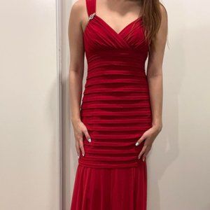 R&M Richards Petite Red Dress